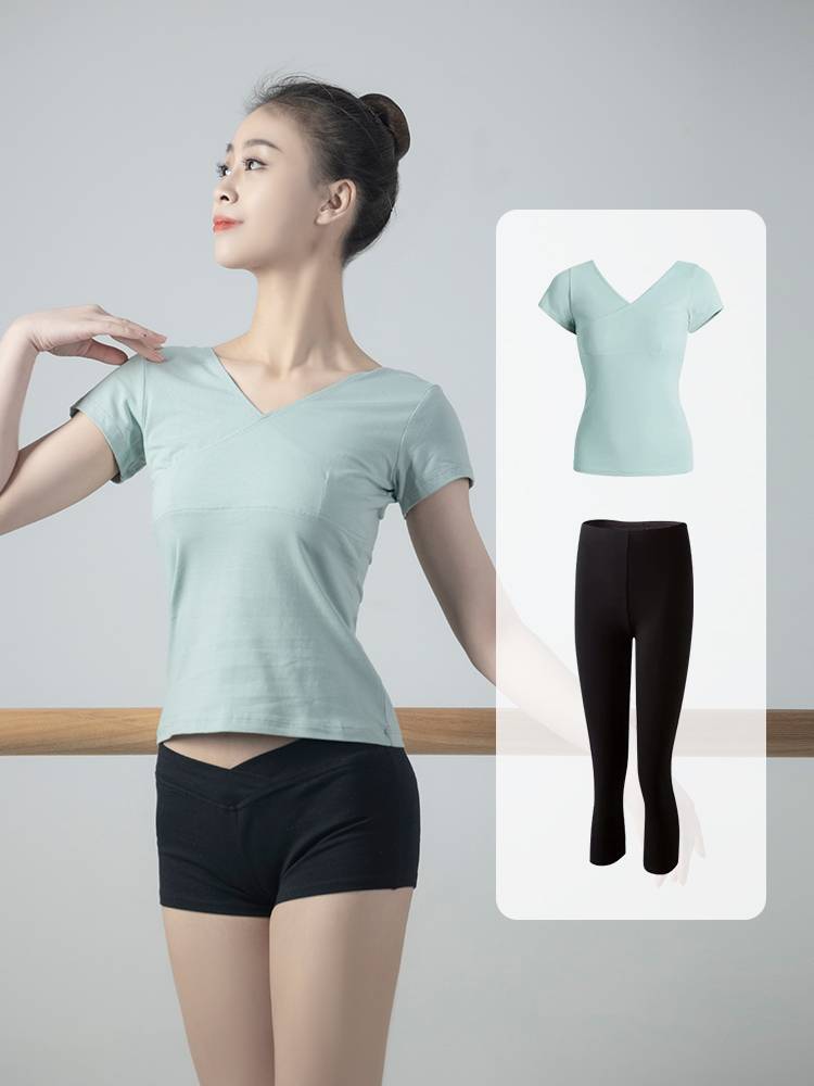 Dance service shirt, summer ballet exercise, adult art test, short -sleeved sports service Chinese dance V lodging fuck