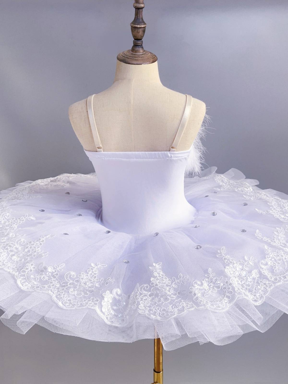 Girls White Ballet Skirt Performance Service Professional TUTU Skirt Children's Swan Lake high -end panton skirt performance service