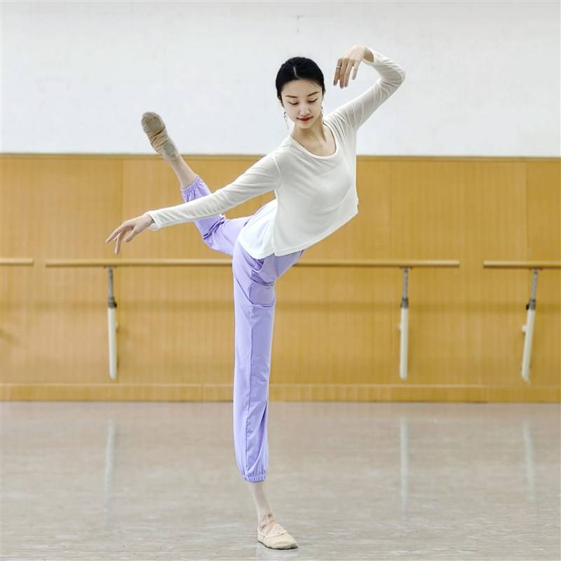 Quick find a new-generation dance dress, a long-sleeved cuffwork, a Chinese-shaped ballet training costume
