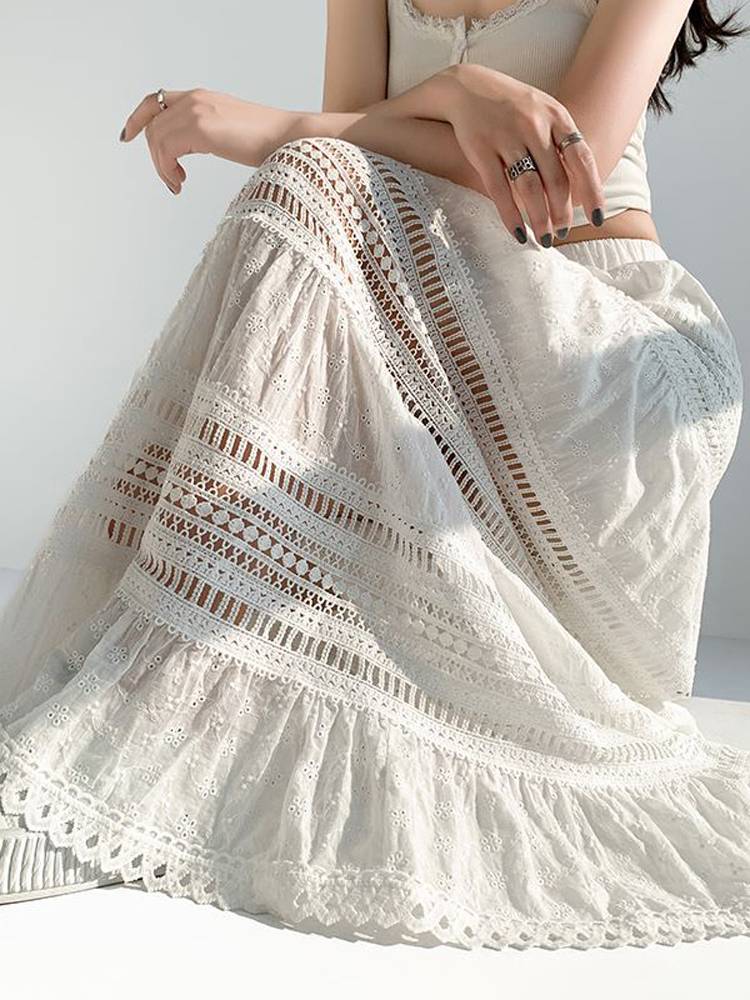 White ballet cake skirt women summer 2024 new high -waisted design sense hollow lace A -line long skirt