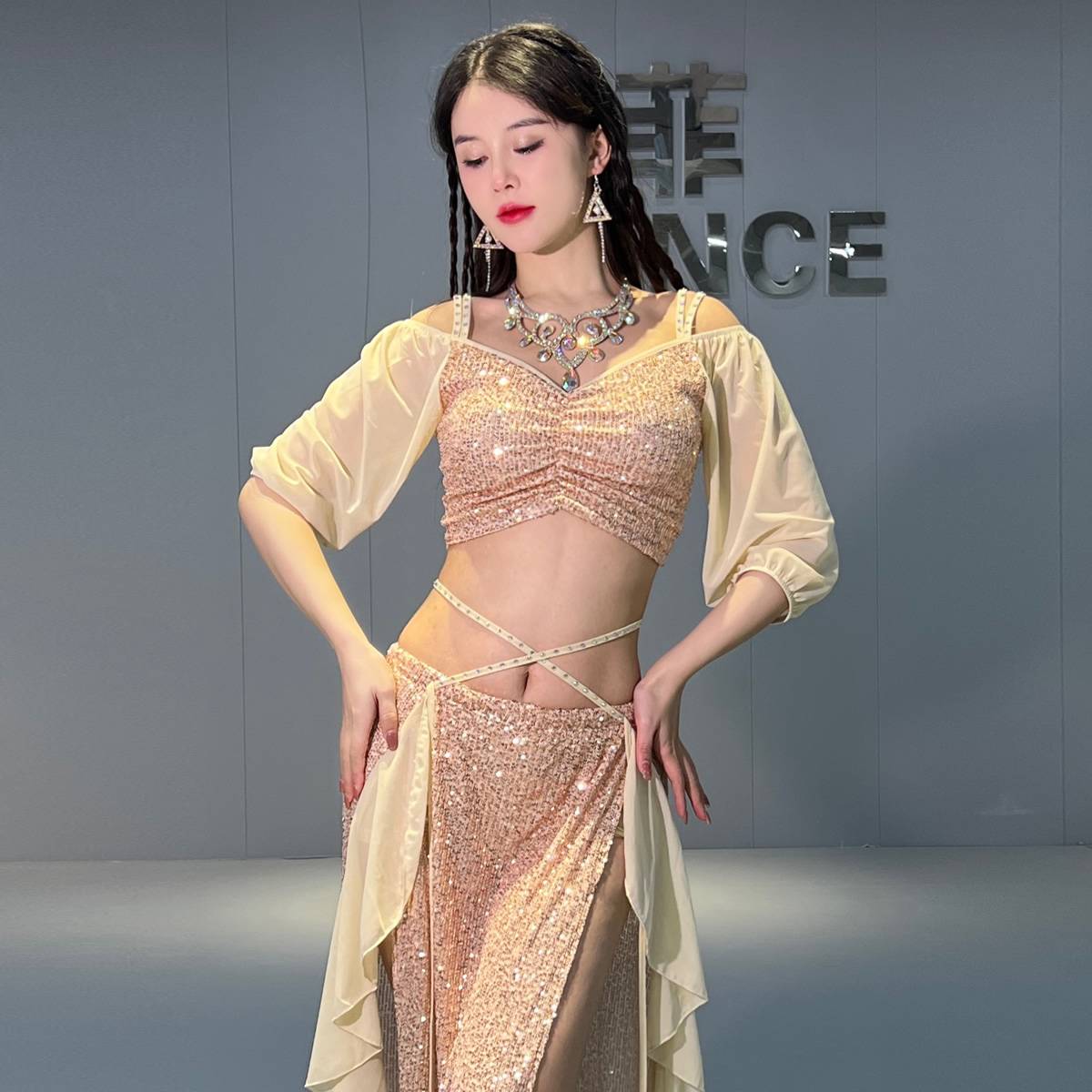 Fat Orange: Design Belly Dance Clothing 2024 New Mermaid Autumn and Winter Net Speed ​​Practice Class Clothing Set