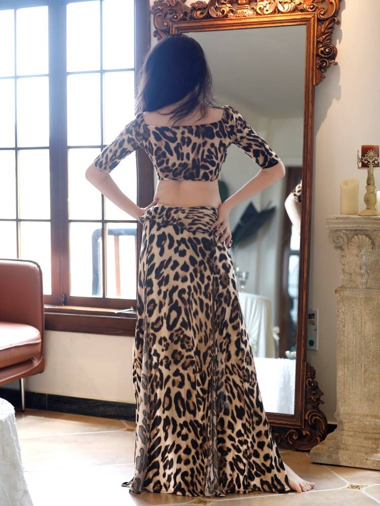 Ji Xiaobai's original belly dance oriental dance training leopard pattern set performance service performance limited ice silk light luxury new