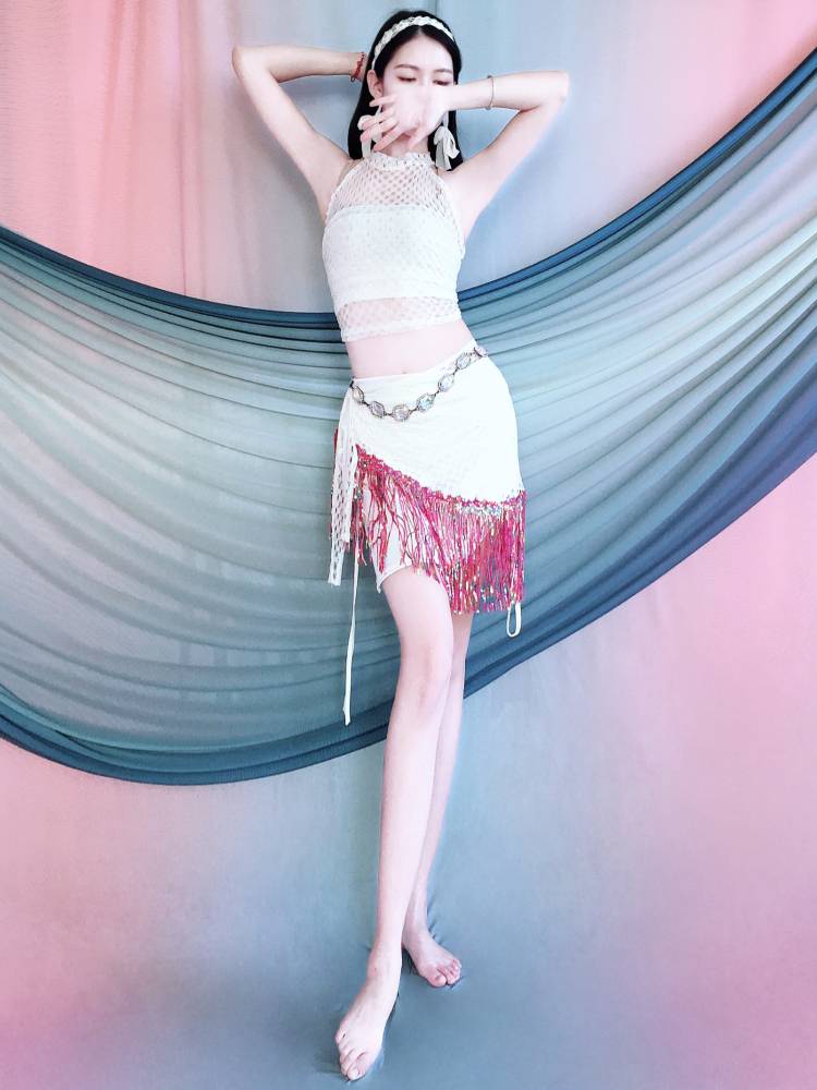 Belly dance white hollow top color beads, streamlined hip towel set, thin dance service summer performance service children