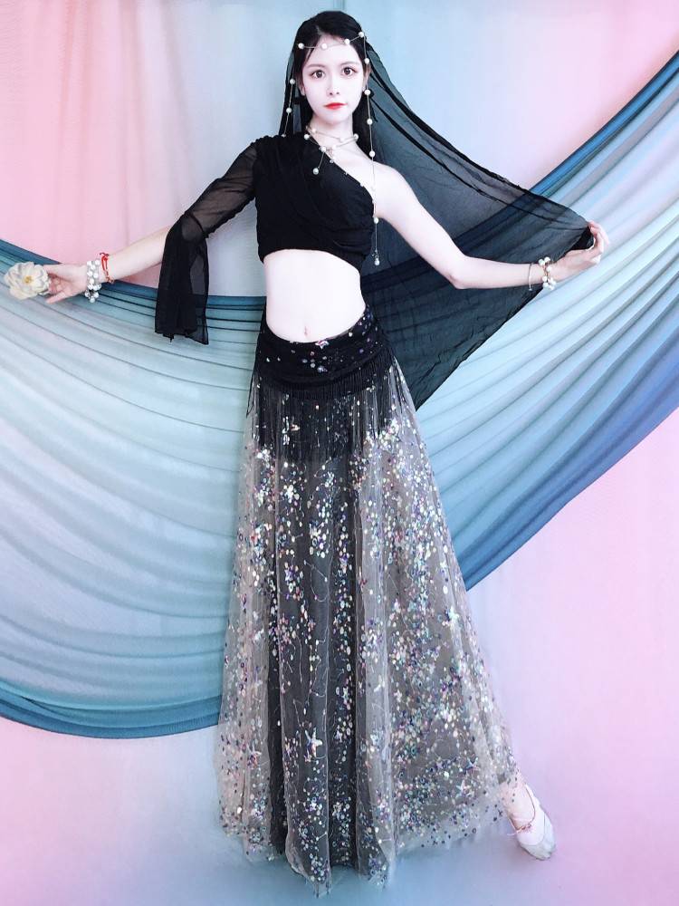 New national dance Xinjiang dance belly dance clothing female adult Indian dance performances annual meeting performance suit skirt