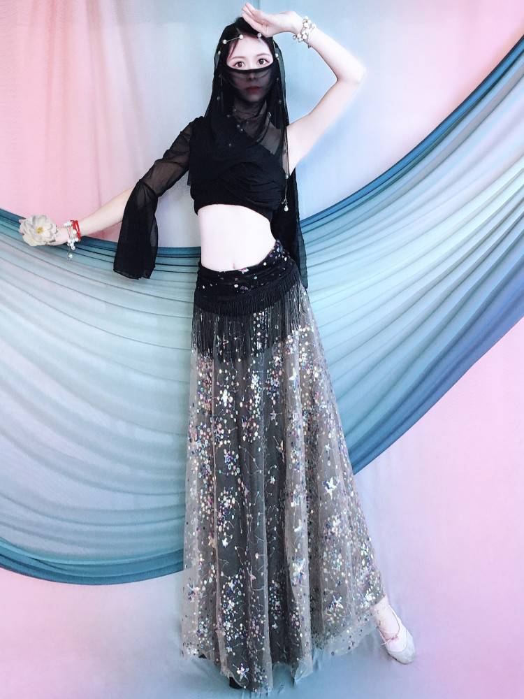 New national dance Xinjiang dance belly dance clothing female adult Indian dance performances annual meeting performance suit skirt