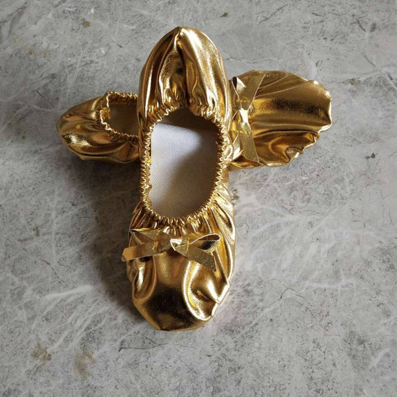 Girls' dance shoes Children's soft bottom practicing shoe performance show performance belly dance Indian dance gold dance shoes
