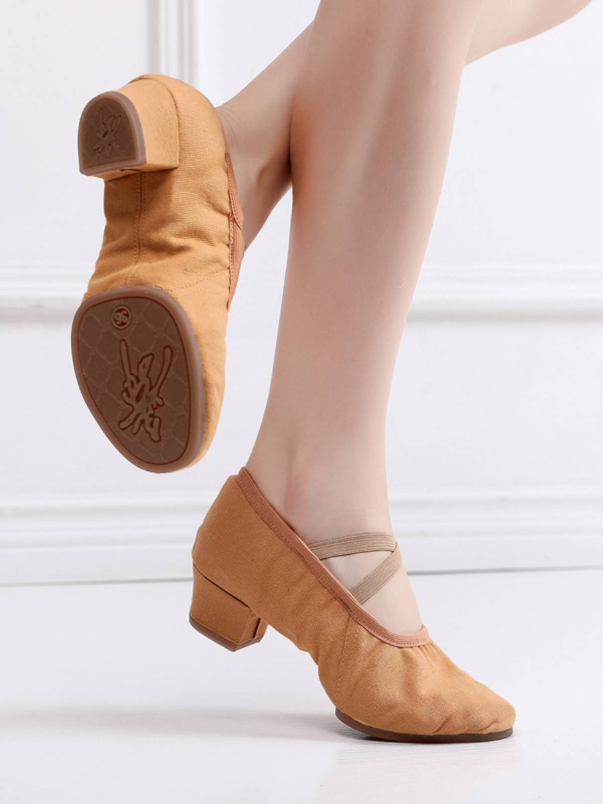 Dance Jiao Dan Dancing Teacher Shoe Metro -Foreign Soft -bottom Female Belly Classical National Dance Practice Ballet Dance Shoes