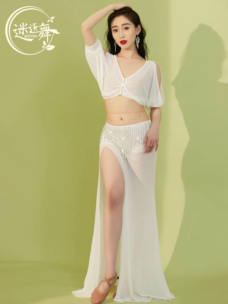 The rosetre original new natal troupe suit with a bright and sexy Eastern dance show costume