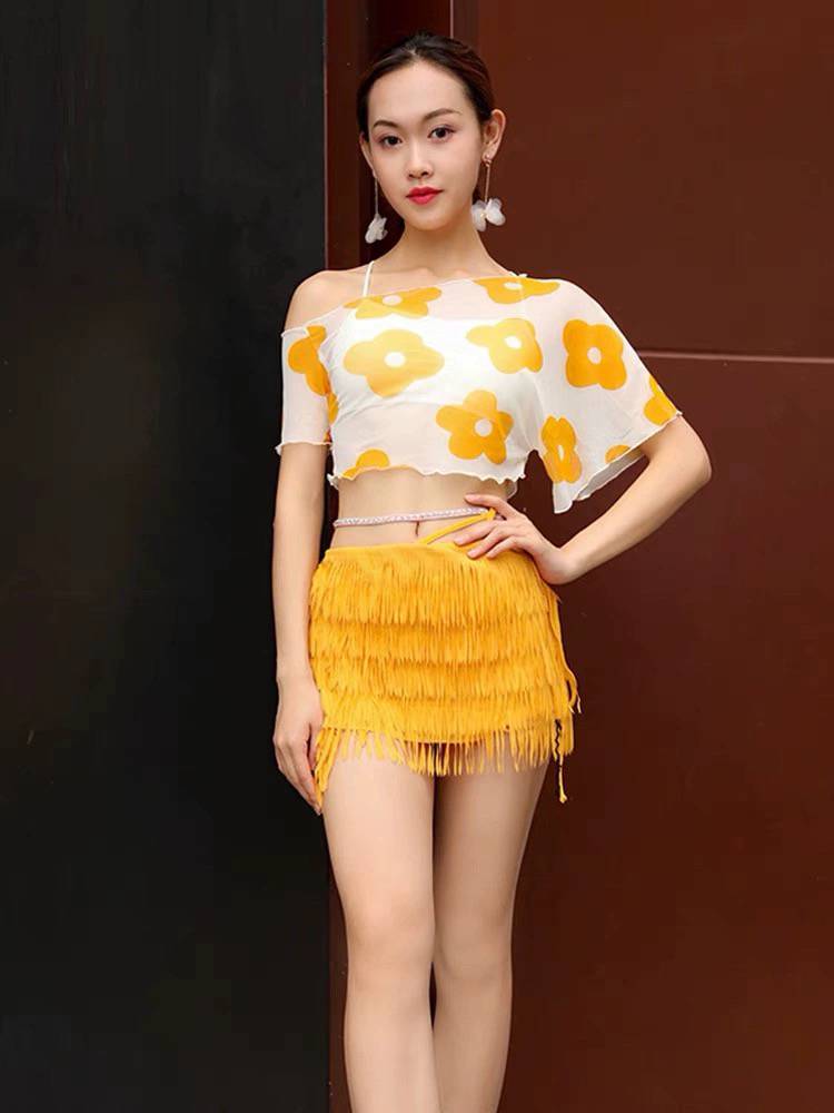 Live room special shooting Mei Kaimei belly dance dance service