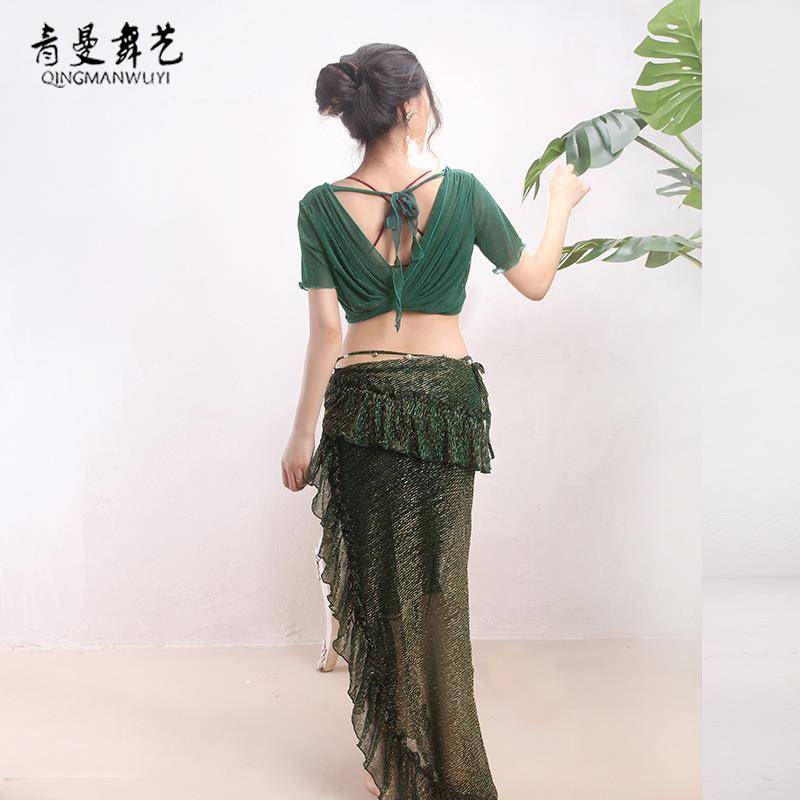 2024 new summer belly dance training season sex red sense two -wearing butterfly top color sheet skirt group performances