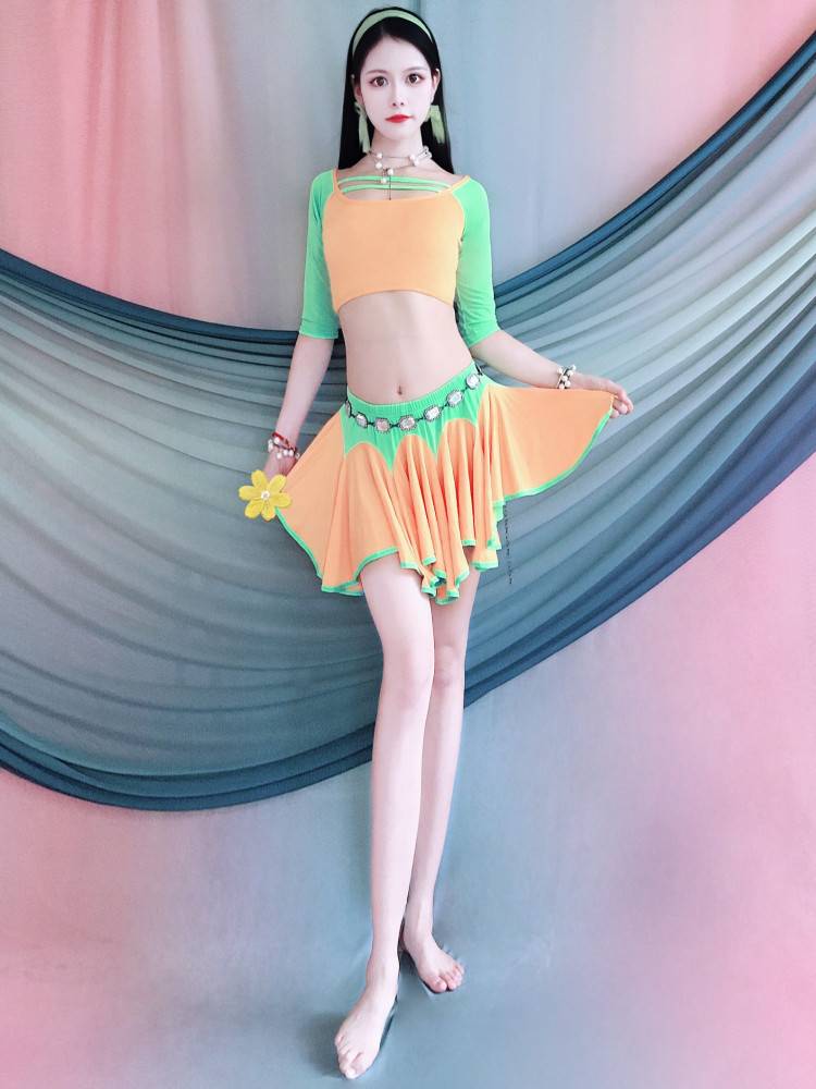 Baiya Qianhui 2024 Belly Dance Dance During the Color Color Color Short Skirt Skin Summer Children's Performance Services Beginner