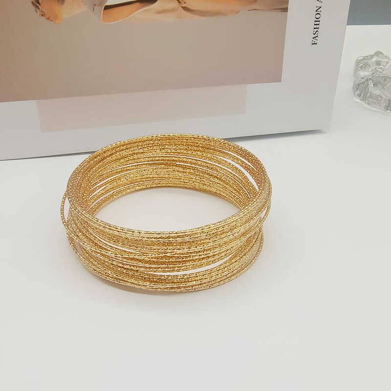 ♪ Super-fatal, multi-layered, super-small bracelets full of stars ♪