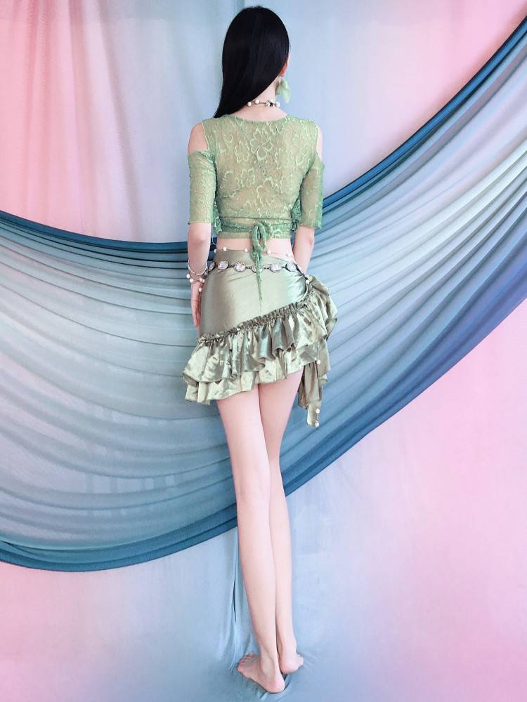 Yanxin Huimei New belly dance clothing 2024 off -the -shoulder green top, wrap skirt, shows thin lotus leaf hip towel