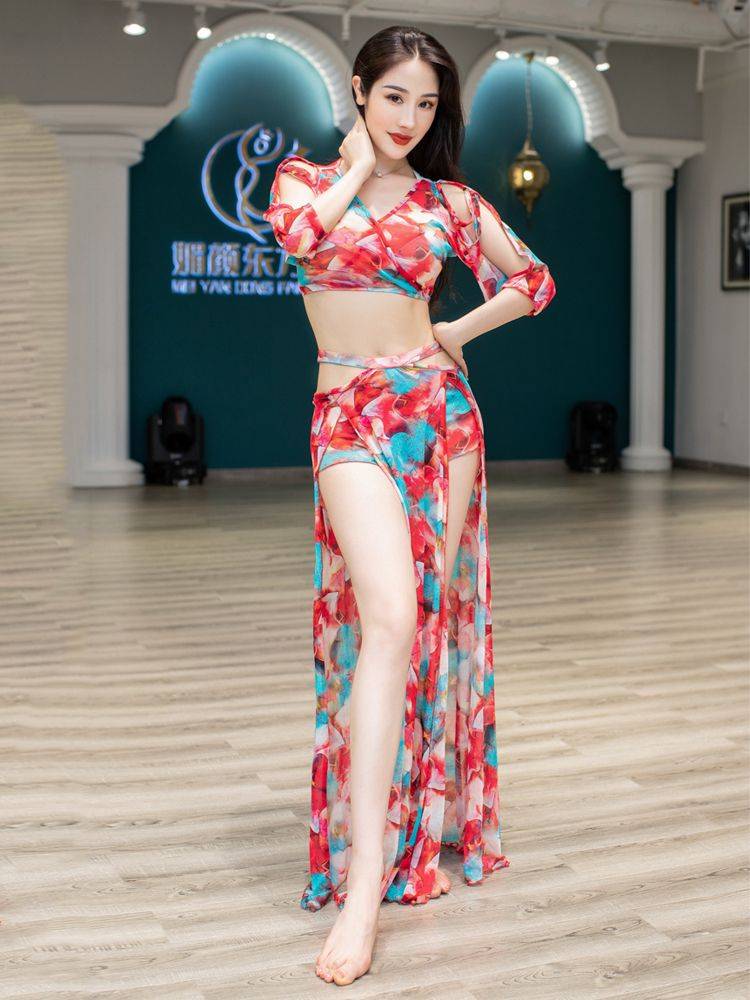 Belly dance service female 2024 new net celebrity, the same medium sleeve sexy high -end mesh practice service performance service