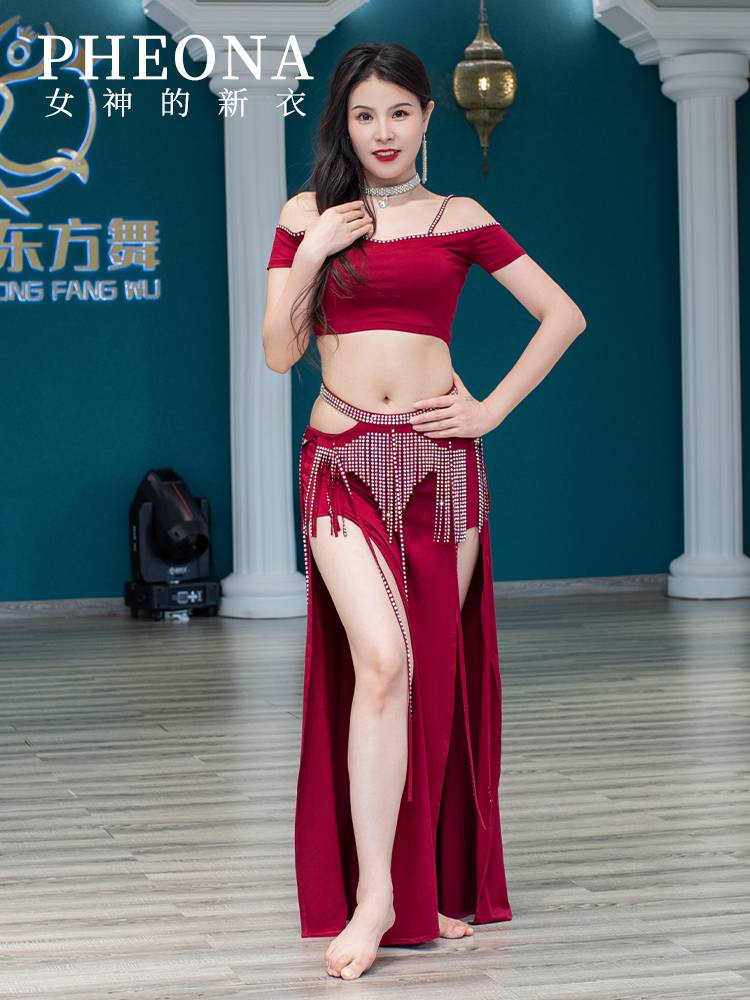Goddess's new clothing belly dance clothing 2024 new hot drill high -end exercise sexy clothes sexy shoulder performance clothes T008