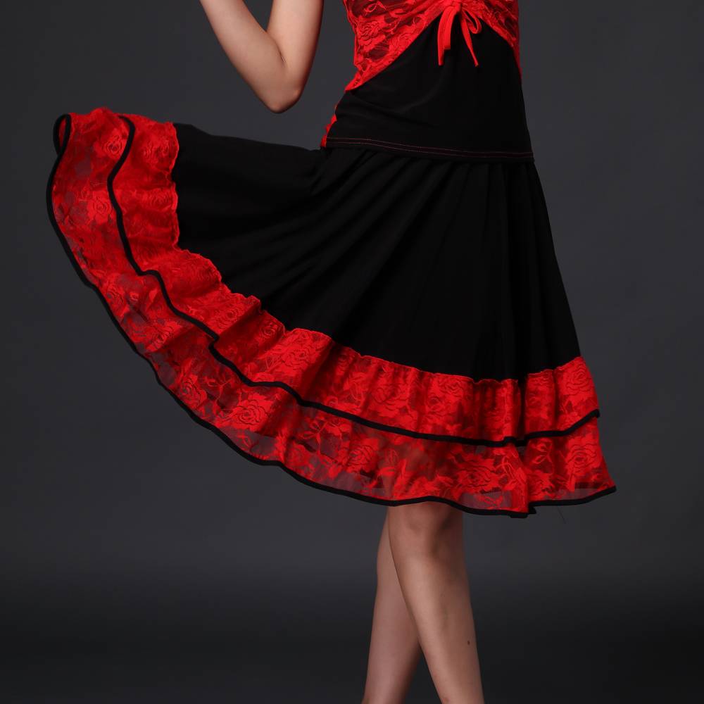 Belly dance skirt 2022 new set under the half -body skirt lace dance skirt 360 ° sexy dance skirt Q702