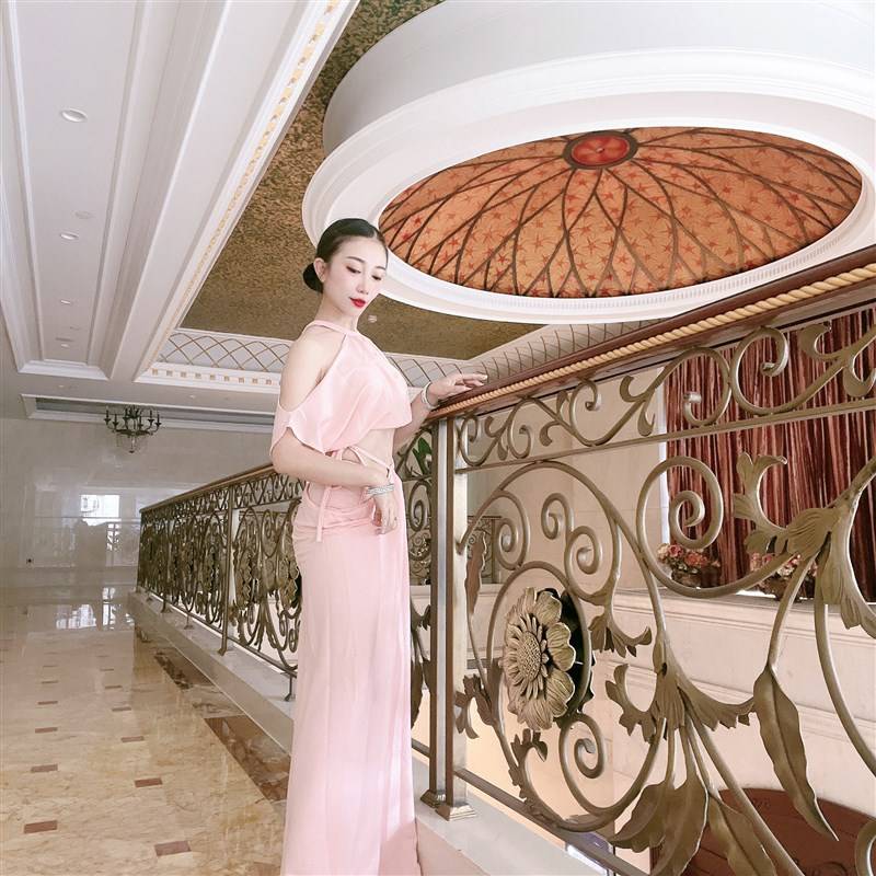 The new belly dance oriental dance exercise suit training service split fish m tail show thin long skirt set beginner