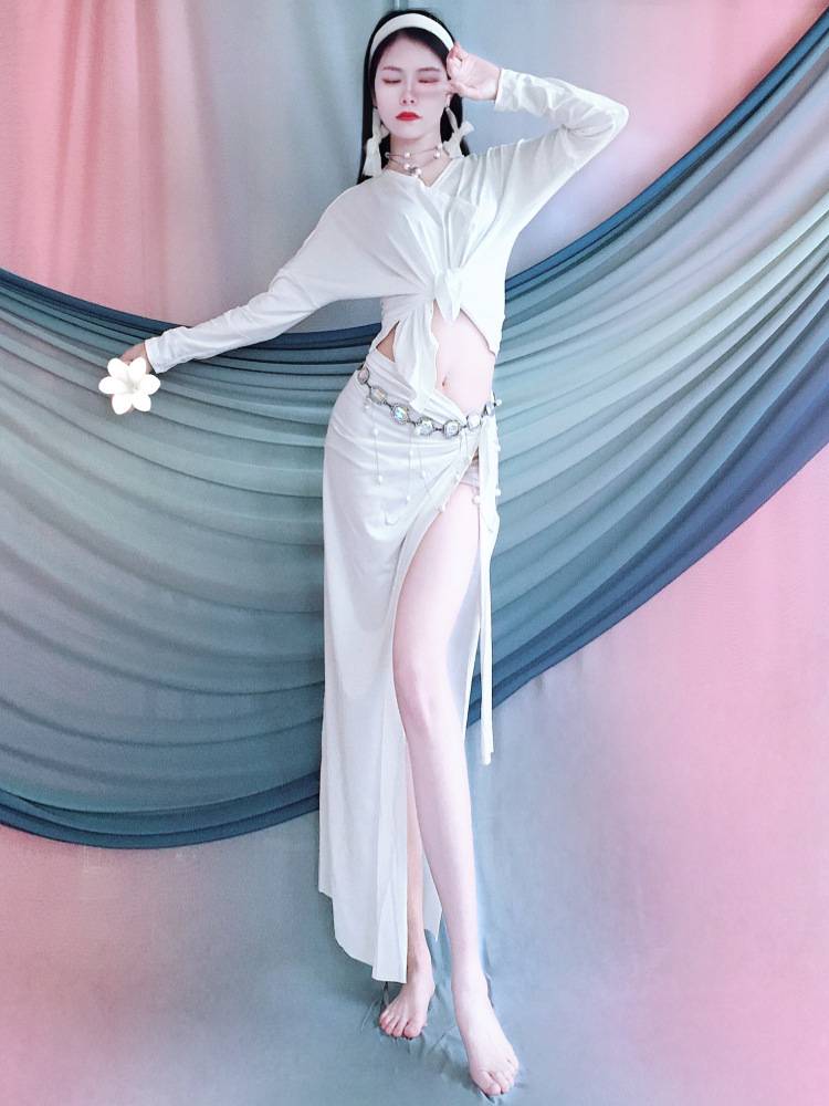 Belly dance exercise service 2024 new long -sleeved strap hip -hip towel set spring and summer Oriental dance clothing women