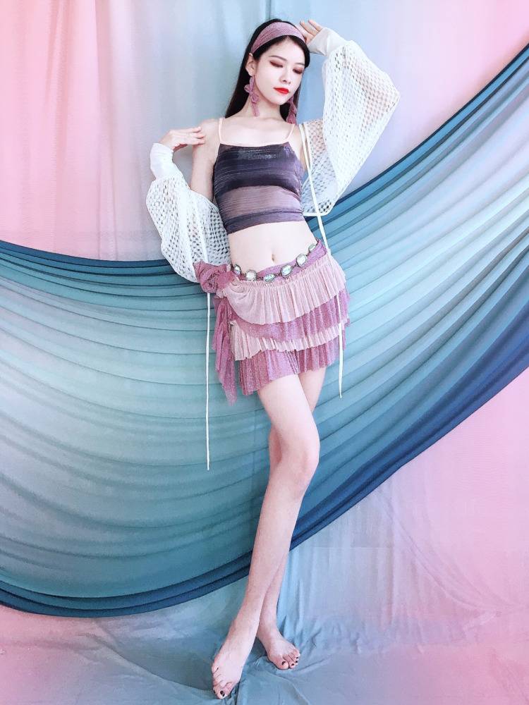 Belly dance spring and summer new practice service sexy hip scarf is thin, hollowed long sleeve top, first learning dance service girl