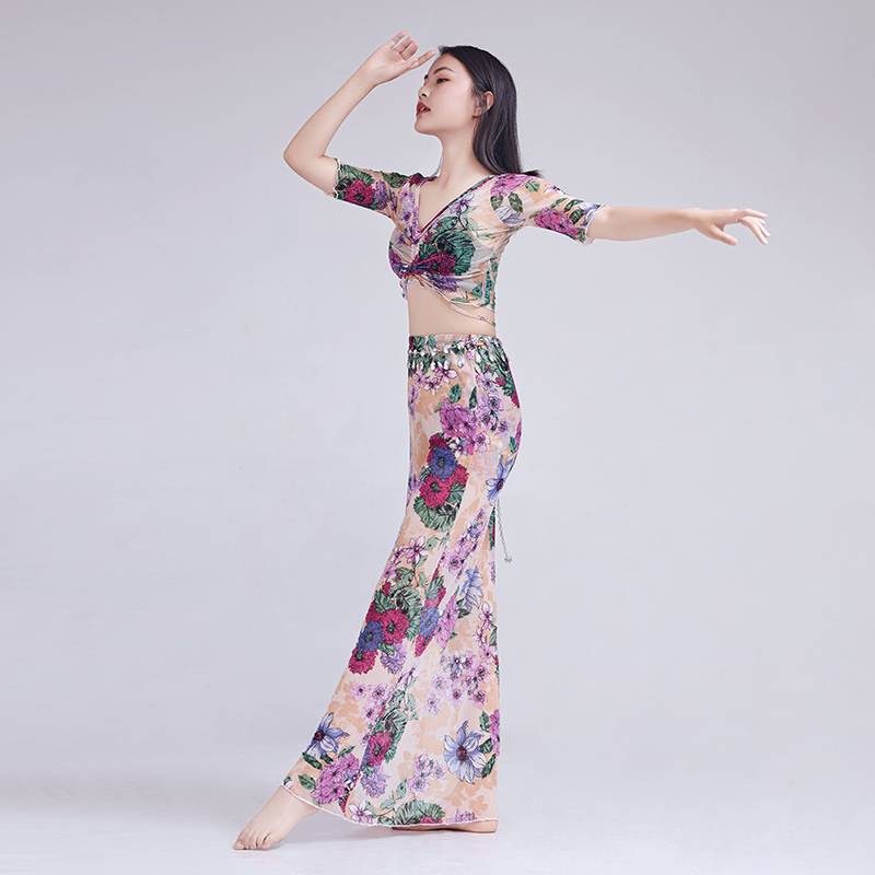 The new spring and summer water yarn shows a thin belly dance practice suit, sexy large size Oriental dance performance, group service