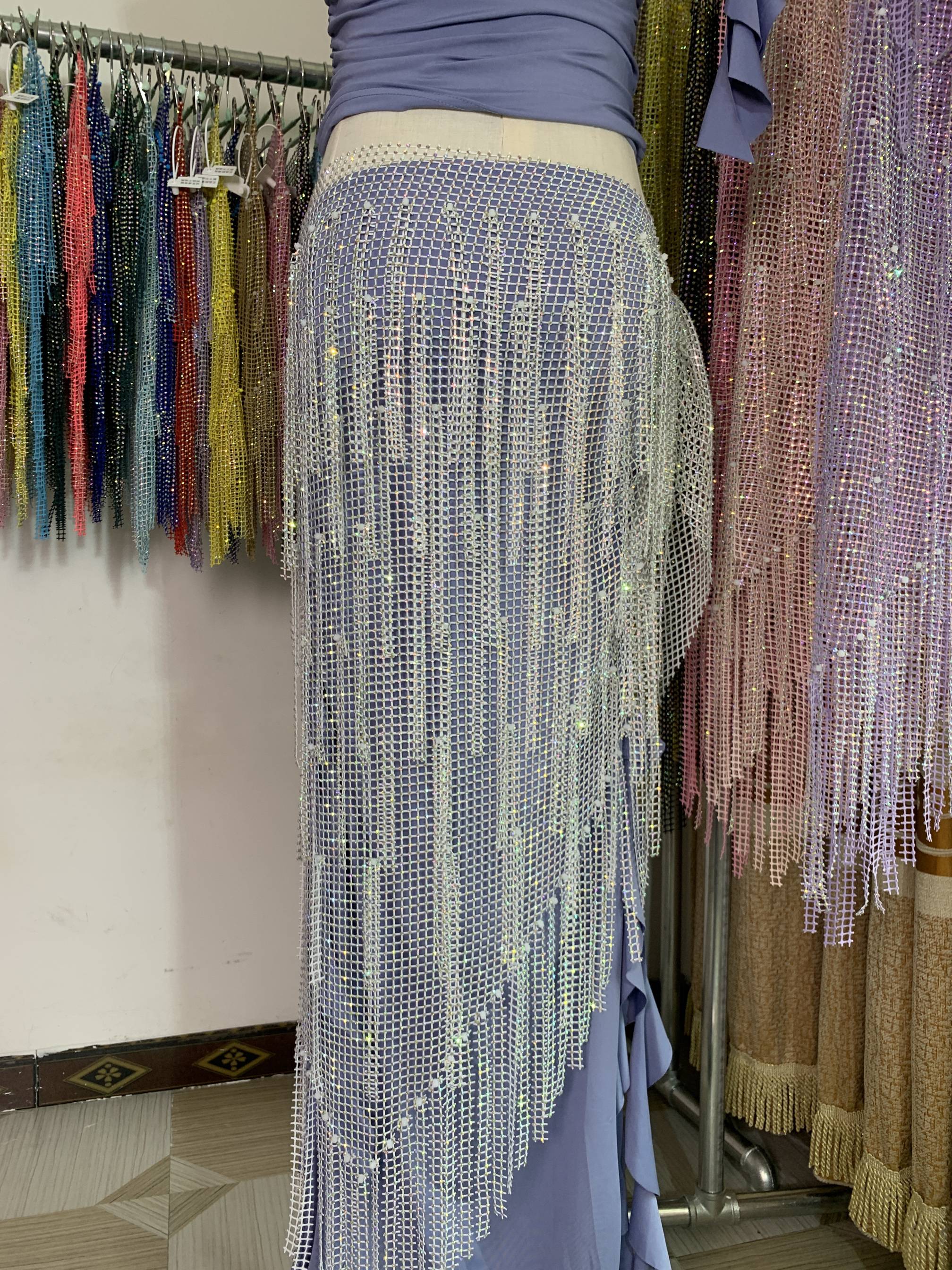 Xiaoyan's belly dances dancing diamonds, Su Touna, waist towels, luxury big triangle beginner fart curtain