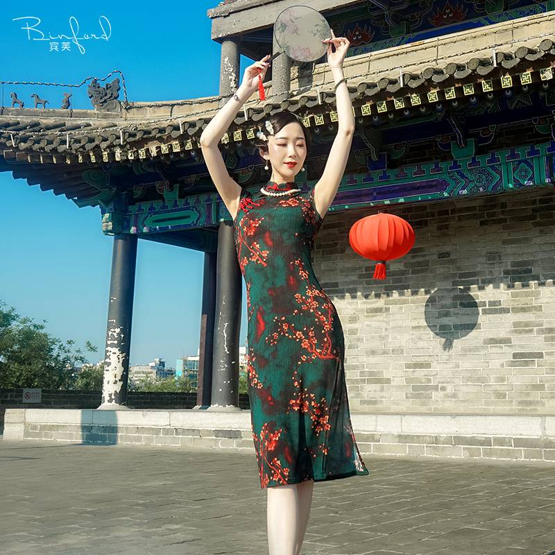 Belly dance cheongsam practice service 2023 Summer new elastic green red printed W high -end split performance