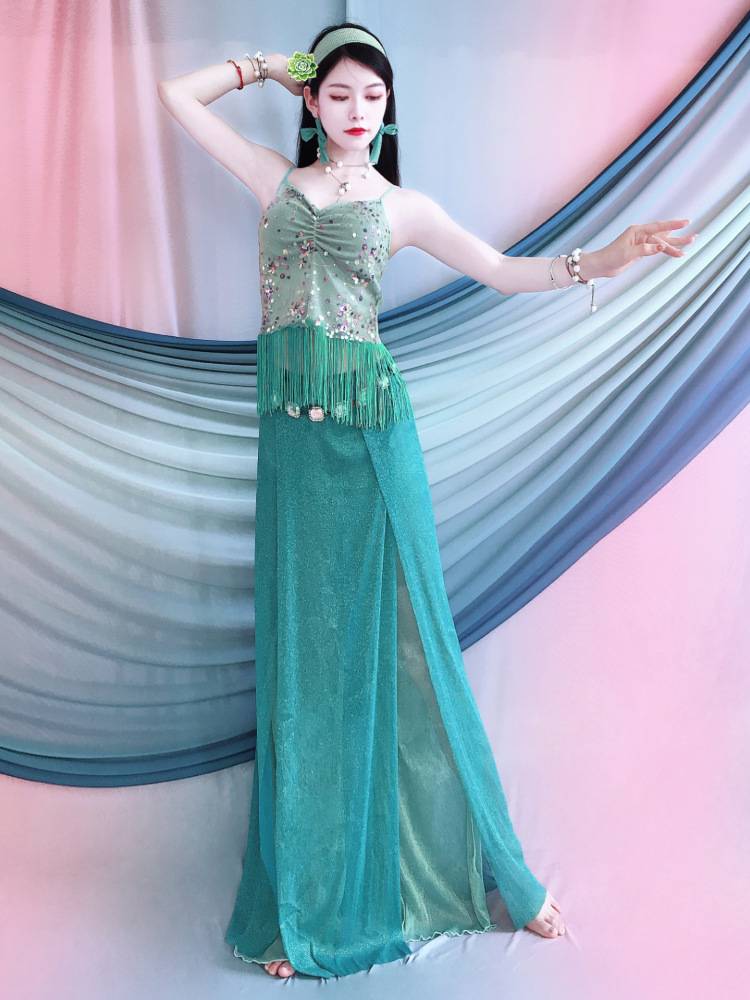 Yaminxin Huimei new 2024 spring and summer belly dance clothing embroidery tassel set Oriental dance performance service practice