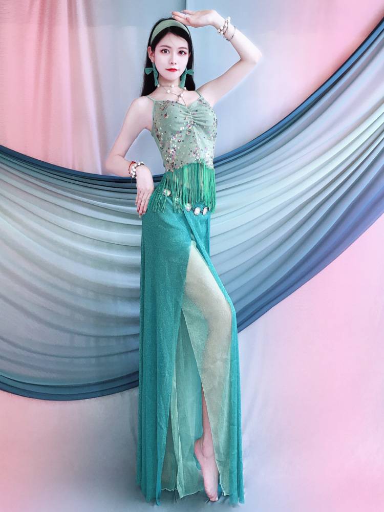 Yaminxin Huimei new 2024 spring and summer belly dance clothing embroidery tassel set Oriental dance performance service practice