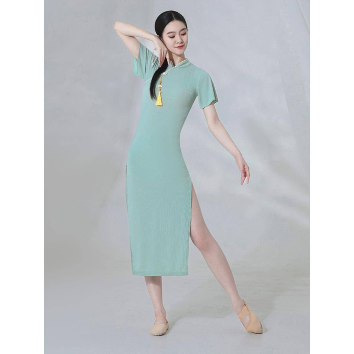 Classical Dance Clothing Cheongsam Dance Dance Chinese Dance Elastic Person Rhyme National Practice Service Performing Costume Women