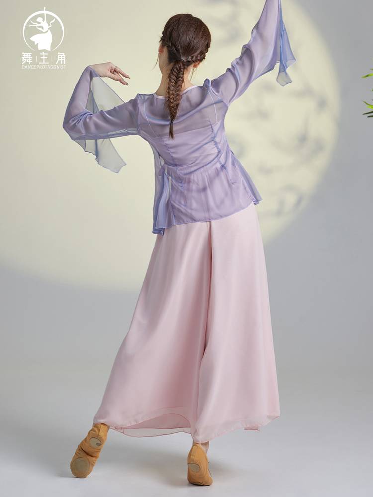 Dance protagonist Classical Dance Yunding Yaisha Yaitang Ancient Feng Feng Fun Fun Kung Kung Practitioning Female Ferry Fairy National Dance