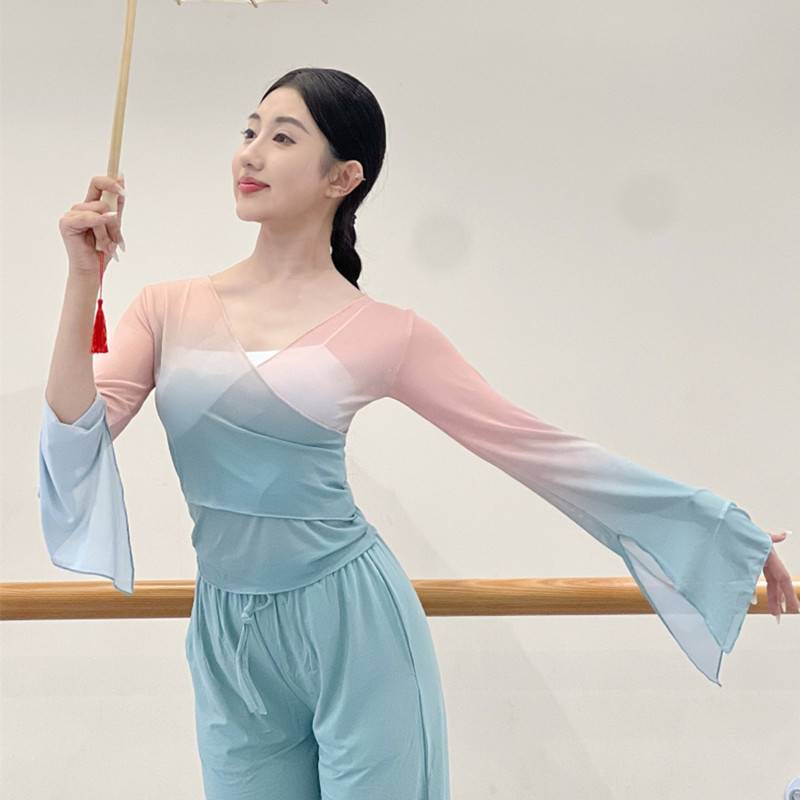 Gentle Wind classical dance body rhyme, gradient fairy, thin gauze design sensor horn long sleeve national dance exercises