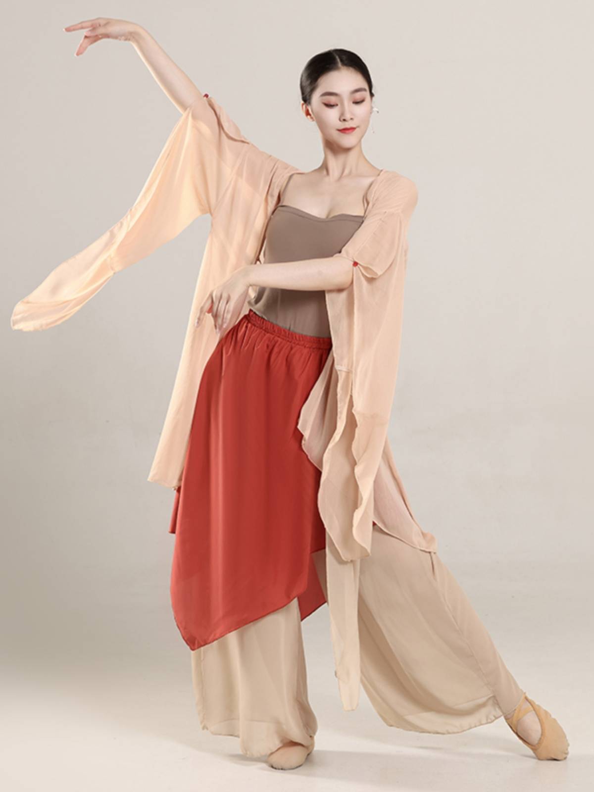 Classical Dance Performance Server Fairy Fairy Gauze Trumpeit Fleeing Sleeve Chinese Dance Dance Performance Performance Clothing