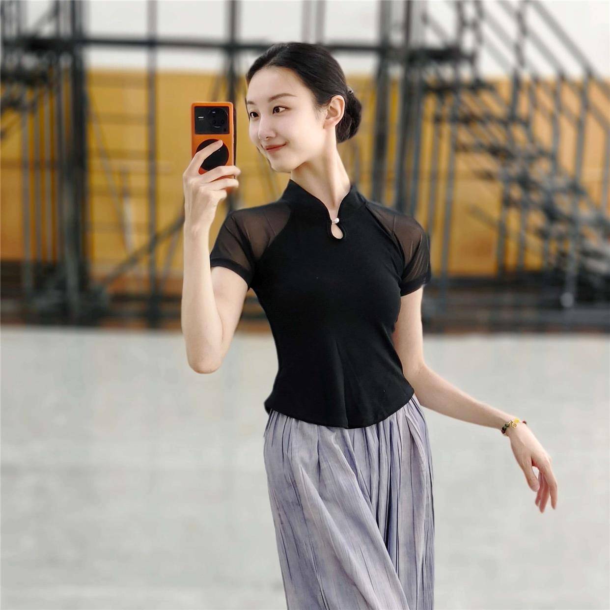 Short -sleeved Classical Dance Lingya Clothing Dance Dance Services Chinese National Dance Practice Gunname Chinese Ancient Wind Cheongsam Top
