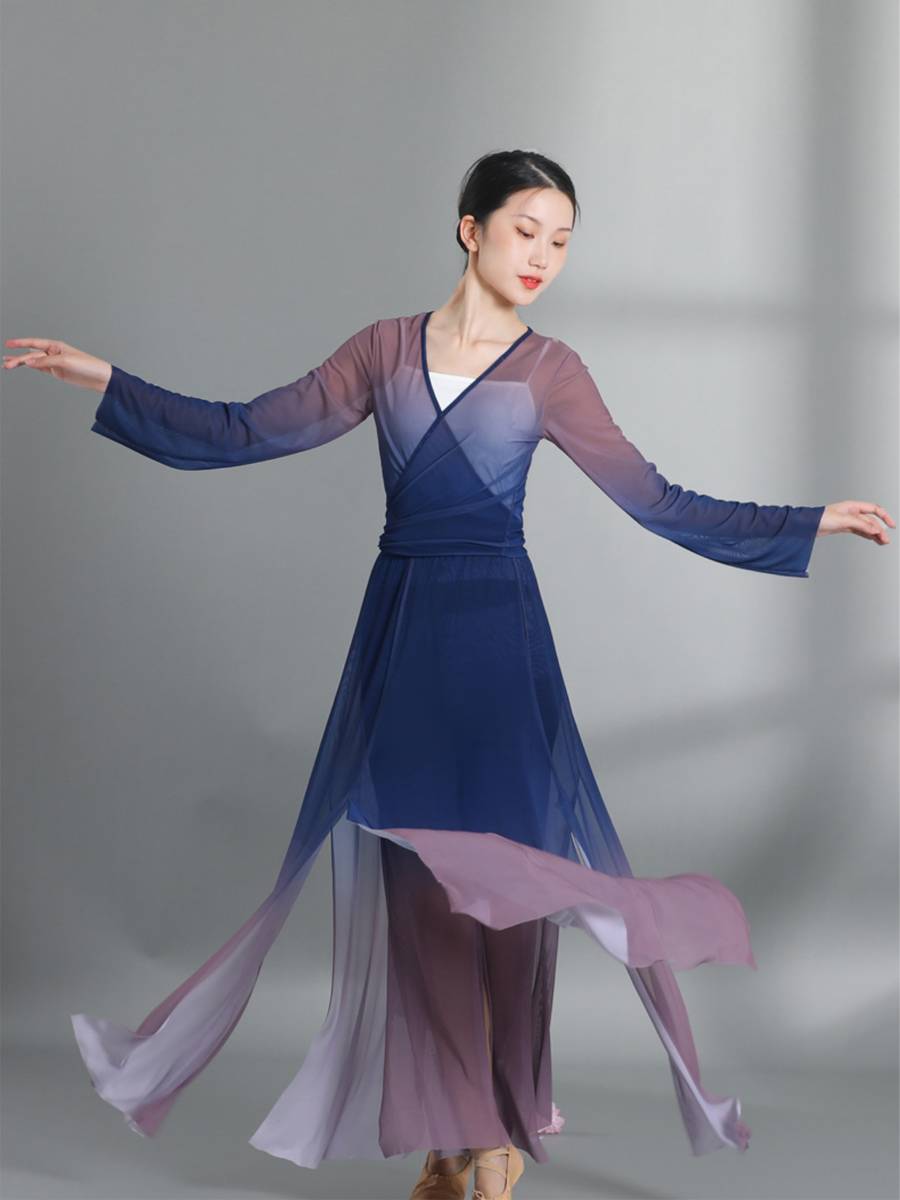New Chinese dance classical dance dance service female elegant body rhyme, exercise, gradient gauze dress set performance service