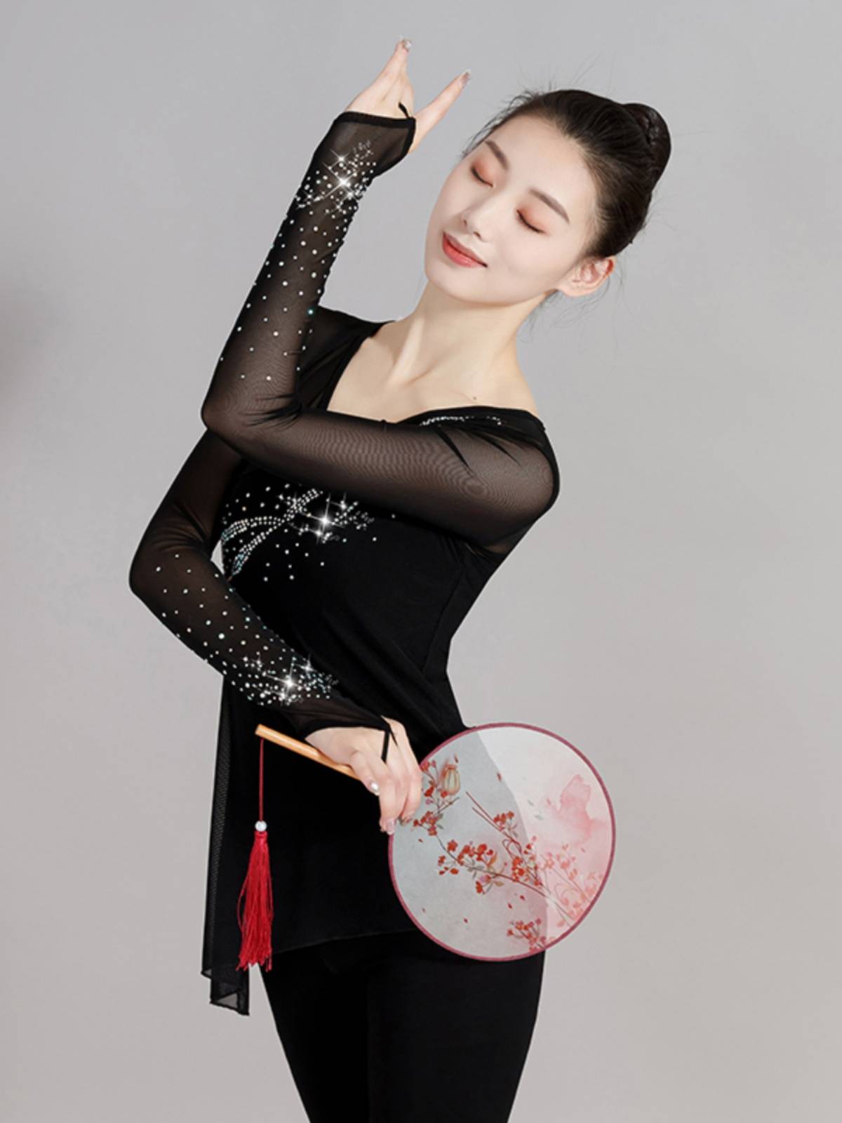 The new classical dance gauze practice clothes, ancient style female body rhyme dance clothing, elegant fairy art test performance clothing