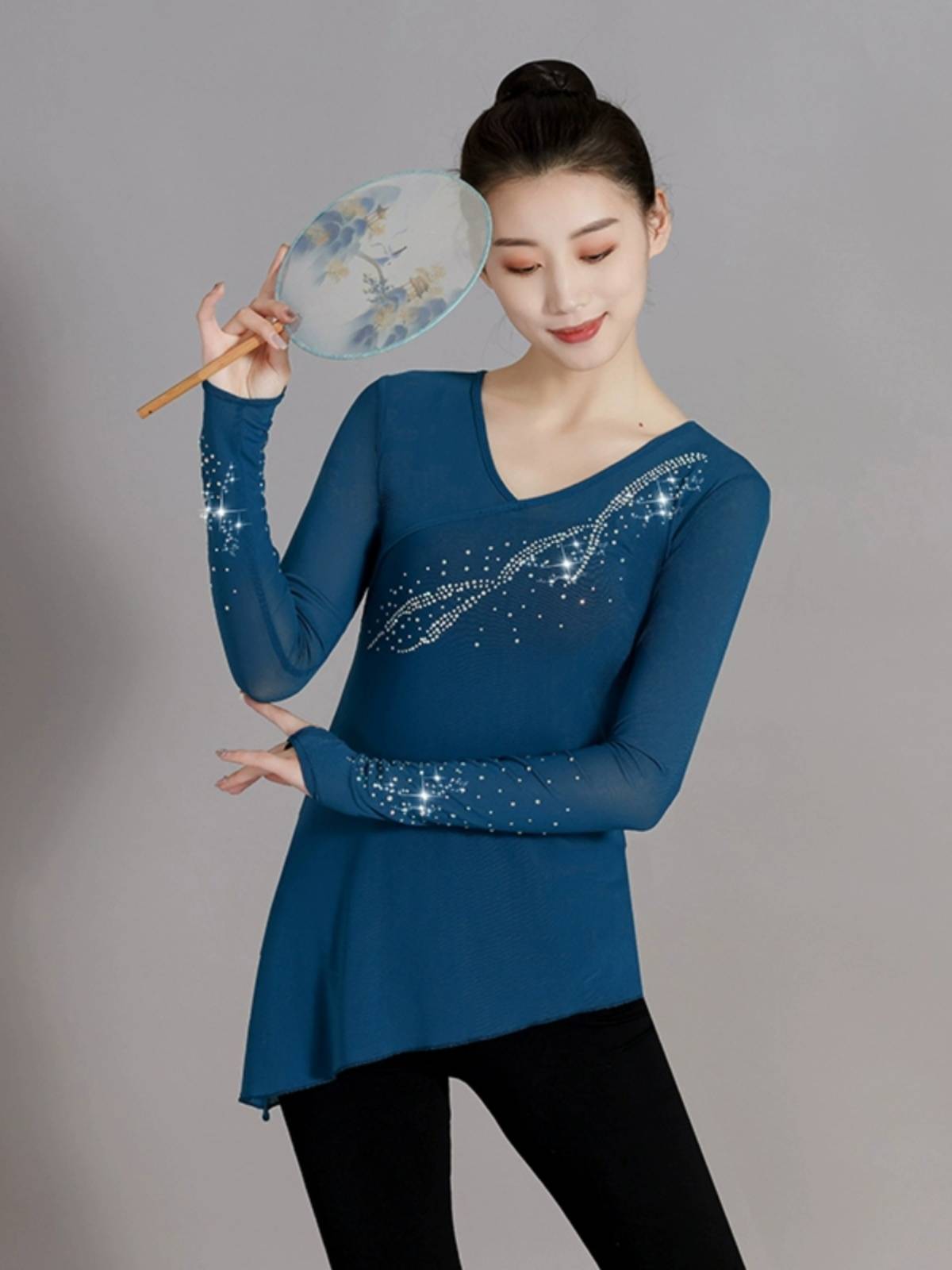 The new classical dance gauze practice clothes, ancient style female body rhyme dance clothing, elegant fairy art test performance clothing
