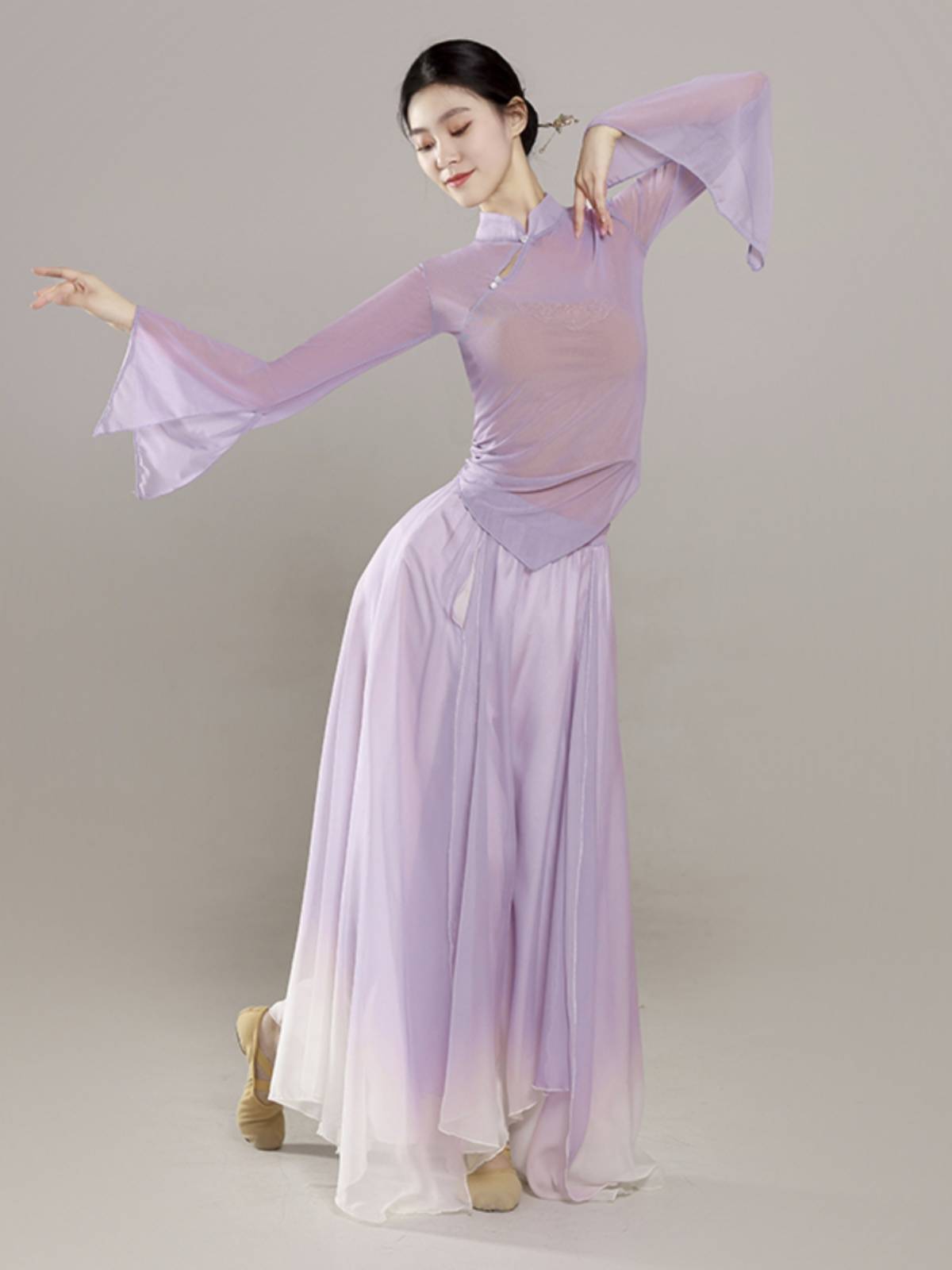 Classical dance cheongsam dance clothing Chinese dance network yarn yun yun clothing training suit performance show performance suit suit