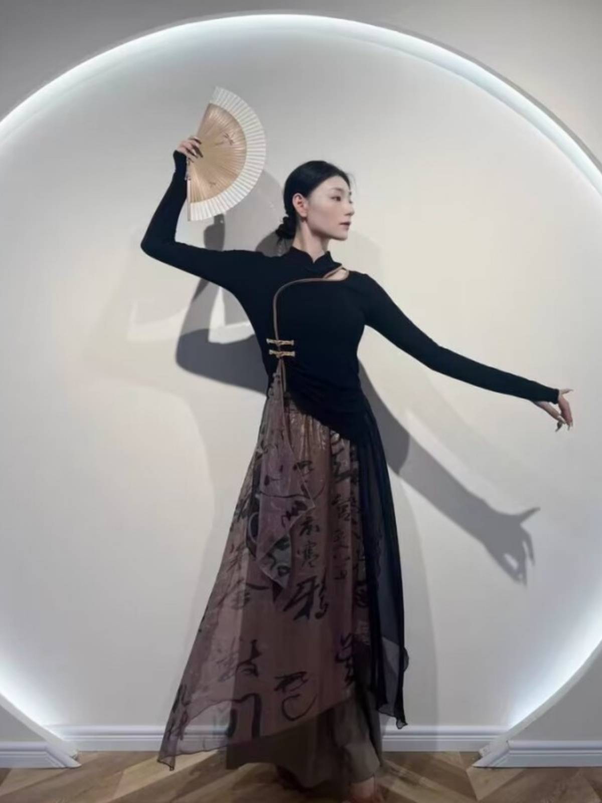 Classical dance service female slim and elegant autumn and winter new Chinese style long -sleeved dance practice service Modern dance performance service