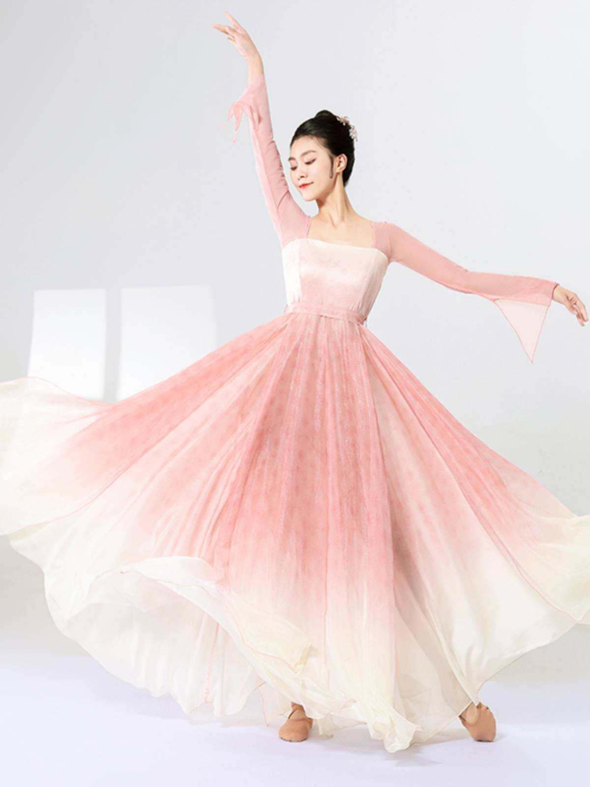 Classical dance clothing female elegant body rhyme gauze gradient rose Chinese dance service show new big female long skirt