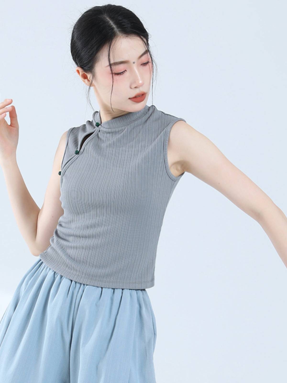 Classical Dance Practice Female Sleeveless Slim Removal Vests Chinese Wind Moving Cheongsam Dance Top Modern Dance Sports Server