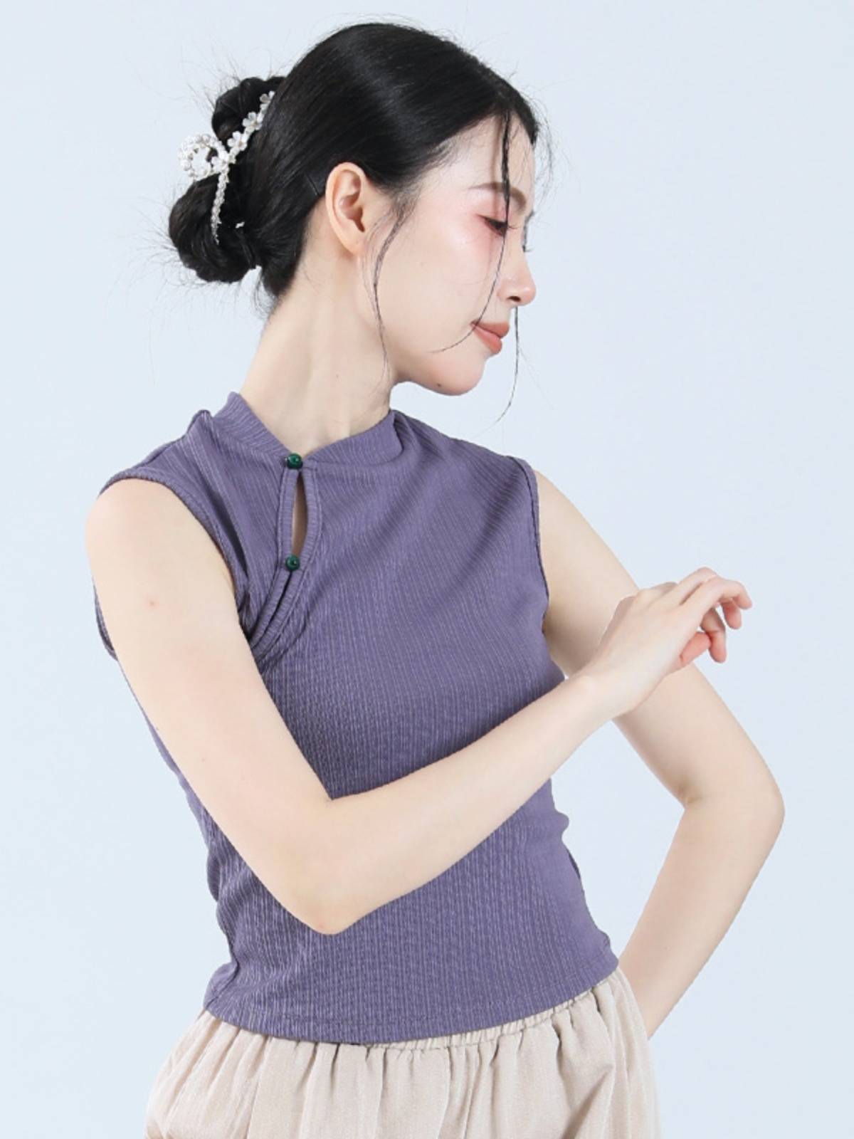 Classical Dance Practice Female Sleeveless Slim Removal Vests Chinese Wind Moving Cheongsam Dance Top Modern Dance Sports Server