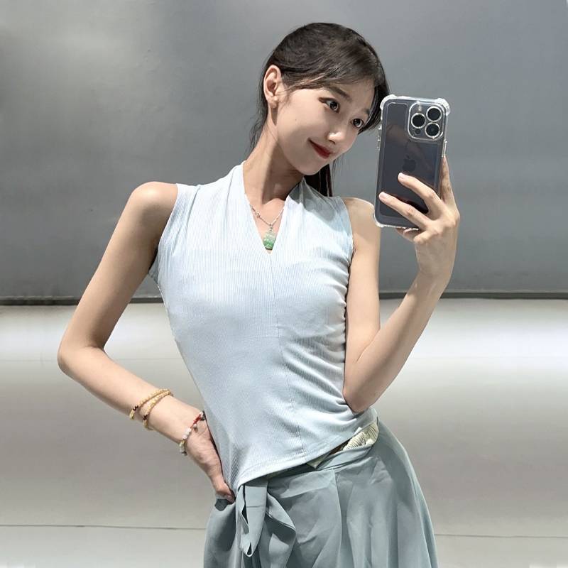 Factory sells modern dance top sleeve -free dance vest female summer D deep v yoga service classical dance exercise Chinese dance Chinese dance
