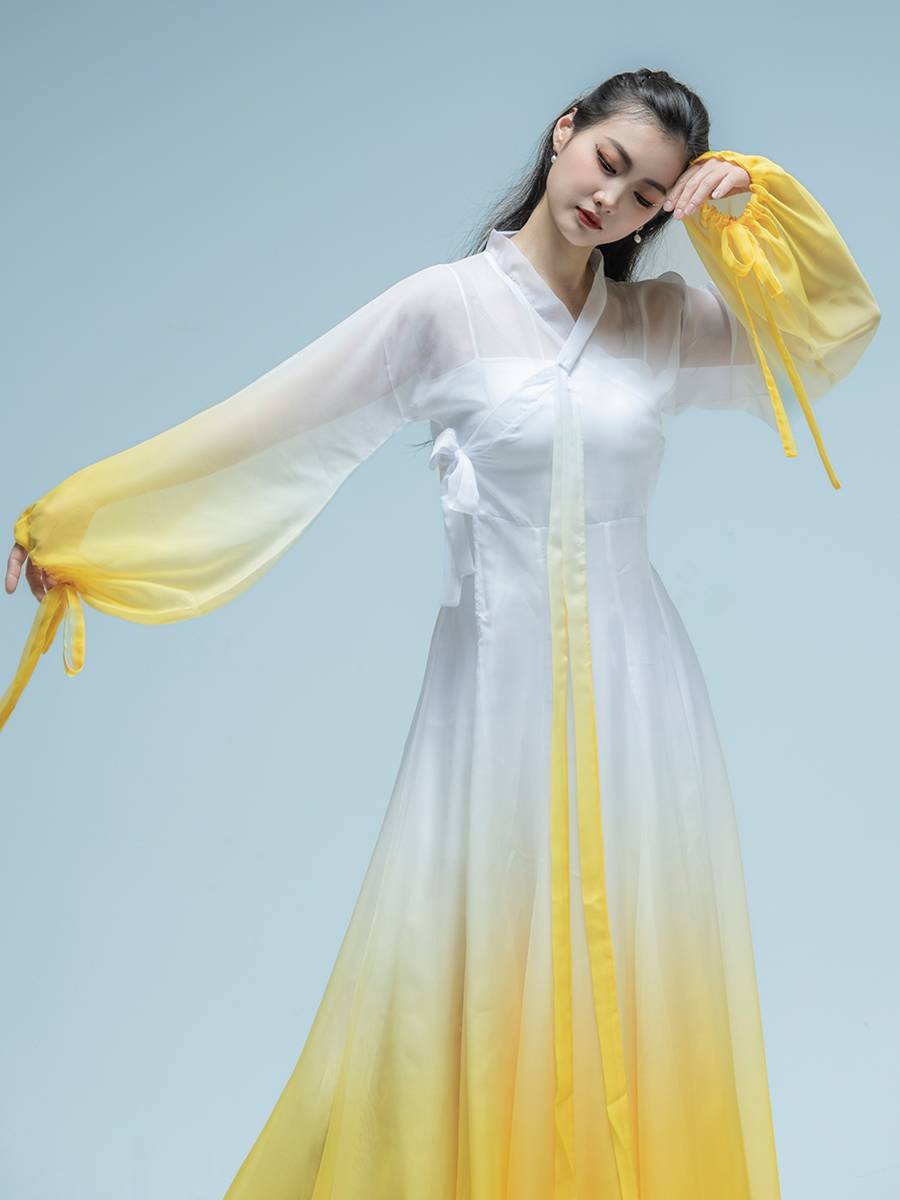 Classical dance performance service girl elegant Chinese dance Chinese dance, mythical gauze teacher body charm and practice of ancient style