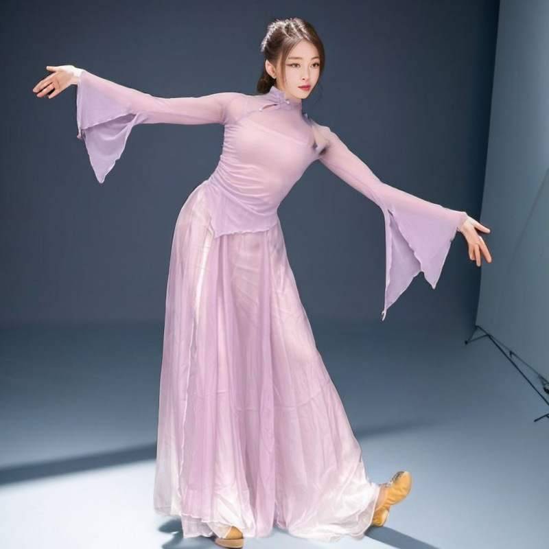 New clothes for the white and classical dance dress