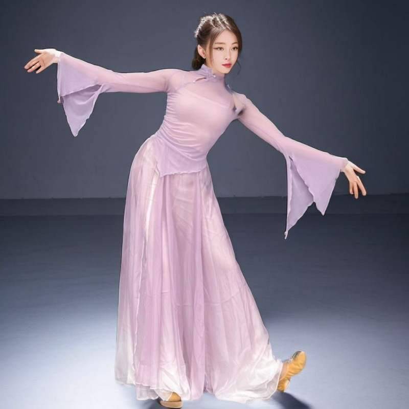 New clothes for the white and classical dance dress