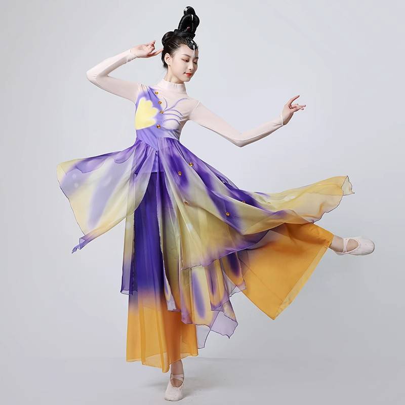 Eighteen Huan Die Dance Fan Dream Butterfly Flying Dance Classical Dance Performance Female Permanent 2023 New Art Test Clothing