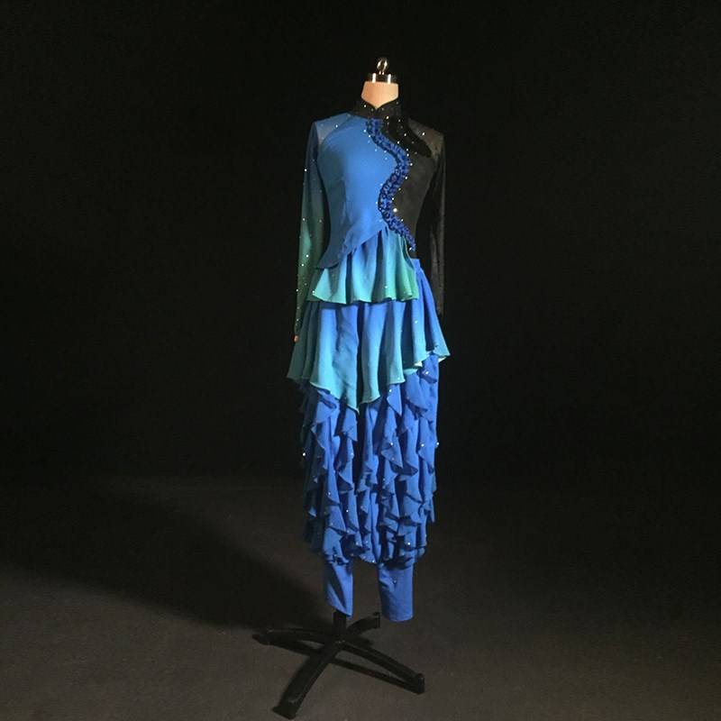 Classical Dance Performance Servant Female Peach Cup a big river dance clothing Jiaozhou Yangge suits fan dance set