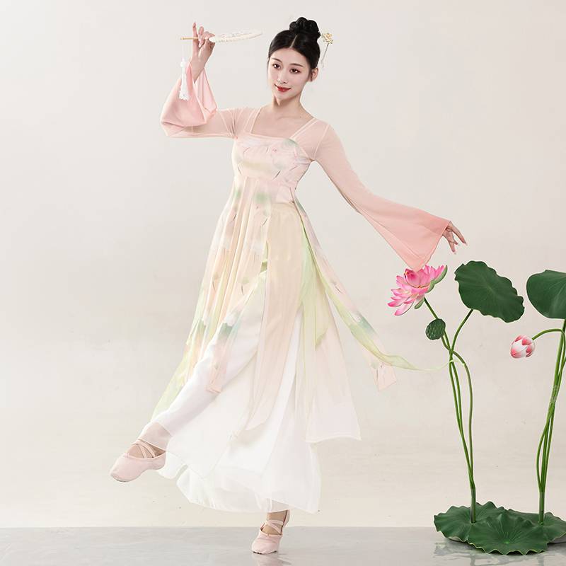 The new classical dance dance service female elegant Han Tangfeng ruffled skirt gauze improved Hanfu gauze performance service girl
