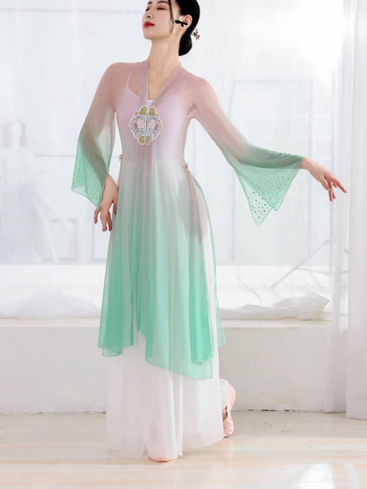 Adult Female Classical Dance Services Xia's elegant and elastic breathable Internet Rhymes Yaosa Cloth Xiang Yunfei Stage Performs Hanfu