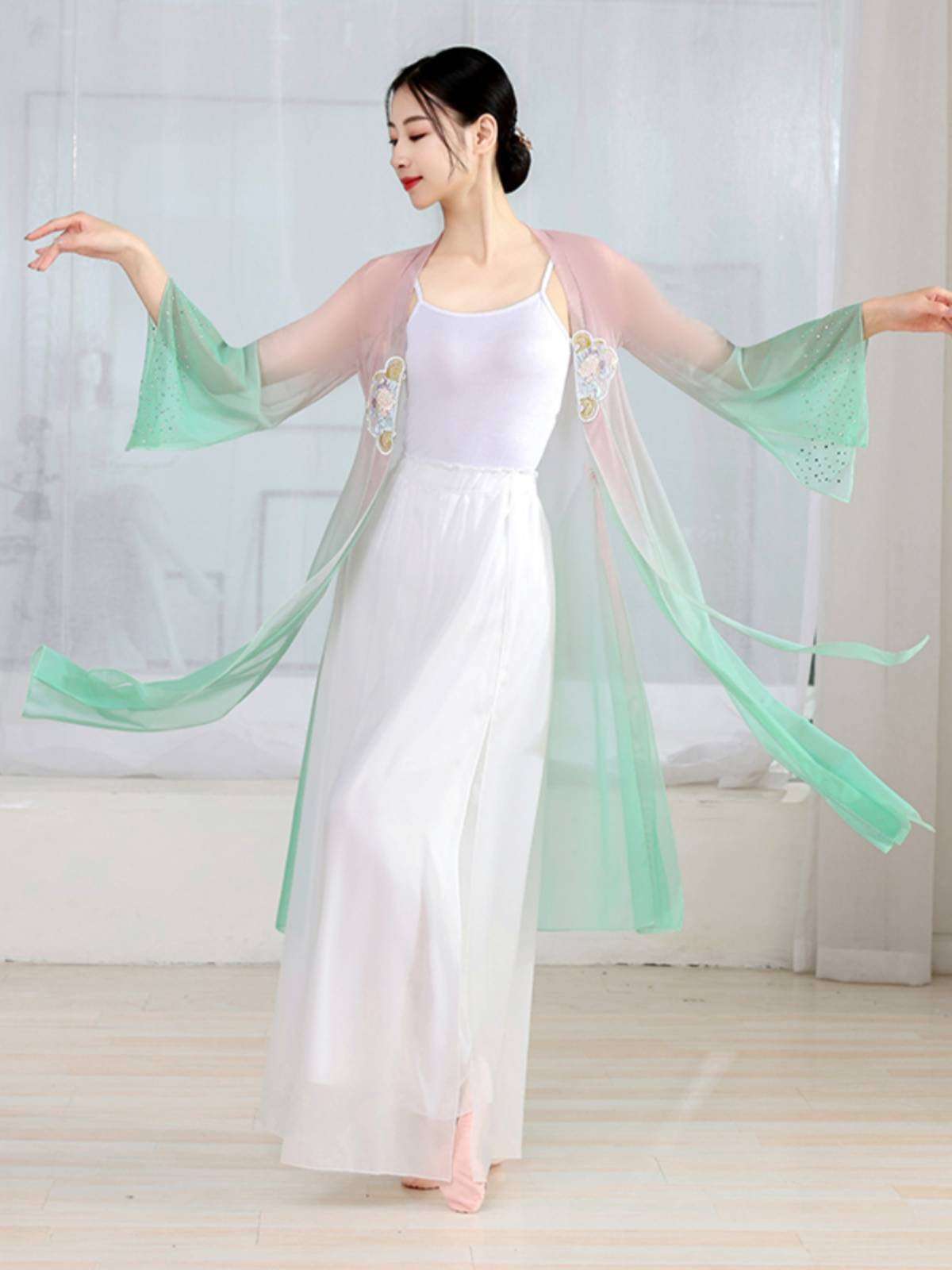 Adult Female Classical Dance Services Xia's elegant and elastic breathable Internet Rhymes Yaosa Cloth Xiang Yunfei Stage Performs Hanfu